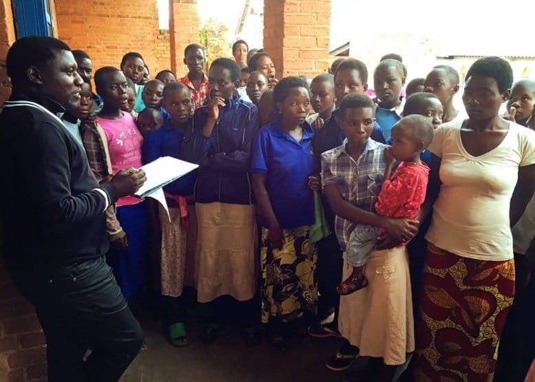 Wie eine Reise Janines Leben für immer umkrempelte - Intombi: Ziegenprojekt für Ruanda 3 philbertandgirls2 1