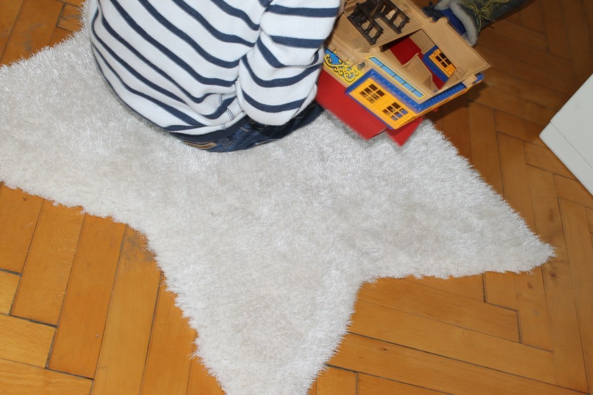 Lasst es Sterne regnen! Gewinnt heute bei uns einen weißen STERN-TEPPICH von TOM TAILOR 3 img 9473