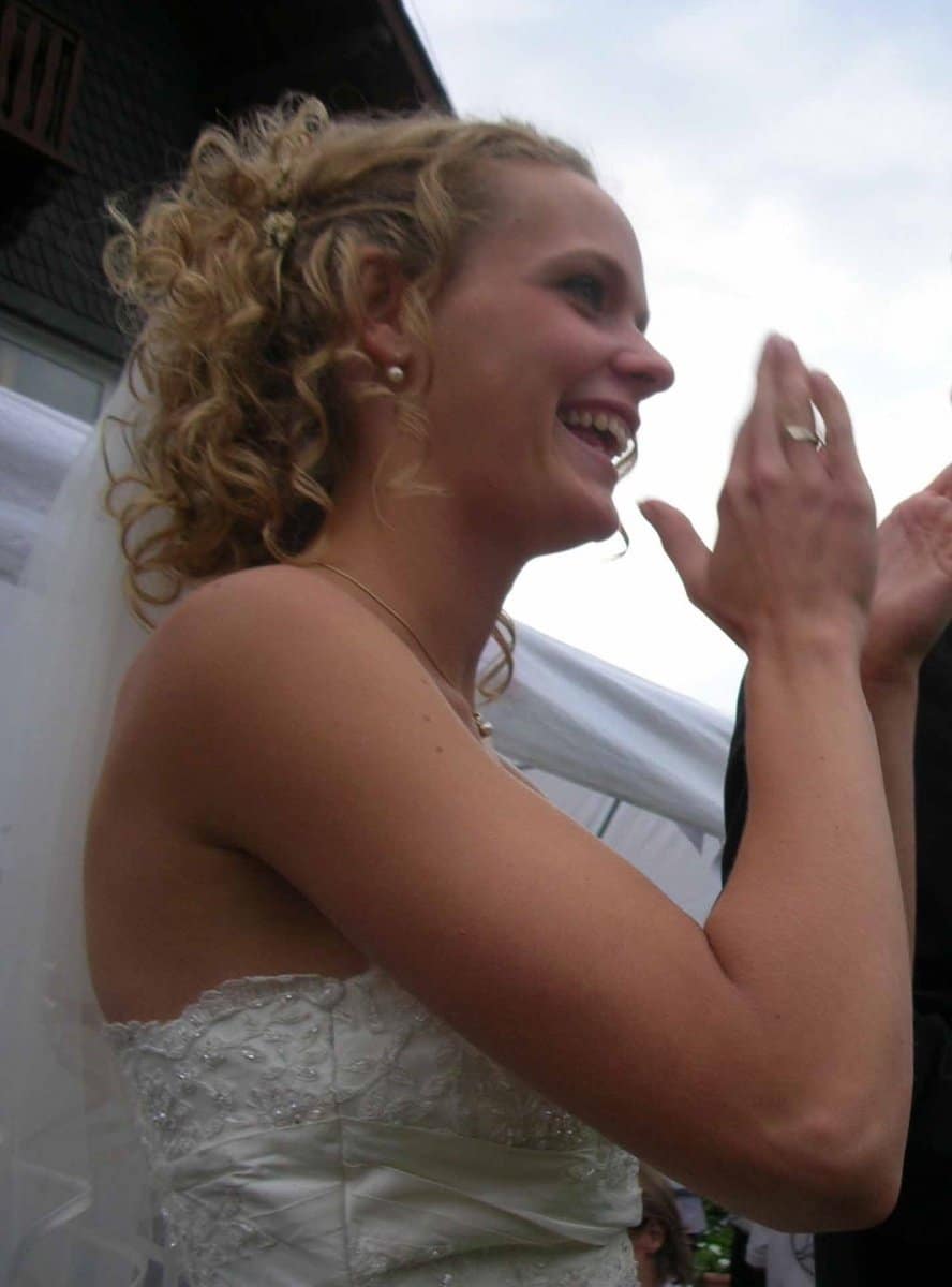 Hochzeits-Monat Mai: So sah Lisa als Braut aus 3 hochzeitlisa1