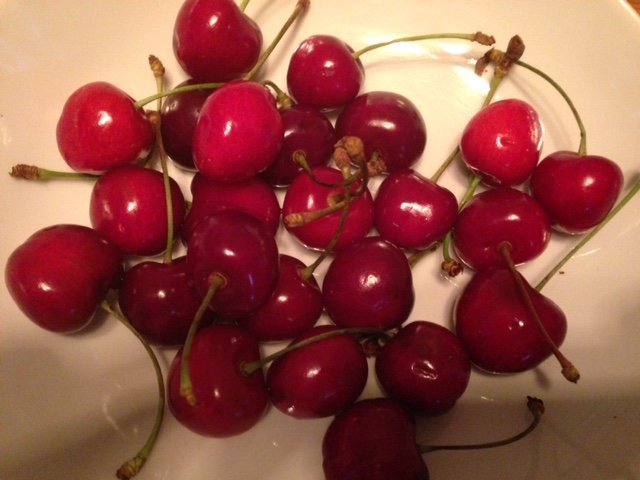 5 Dinge, die mich gerade glücklich machen 3 kirschen