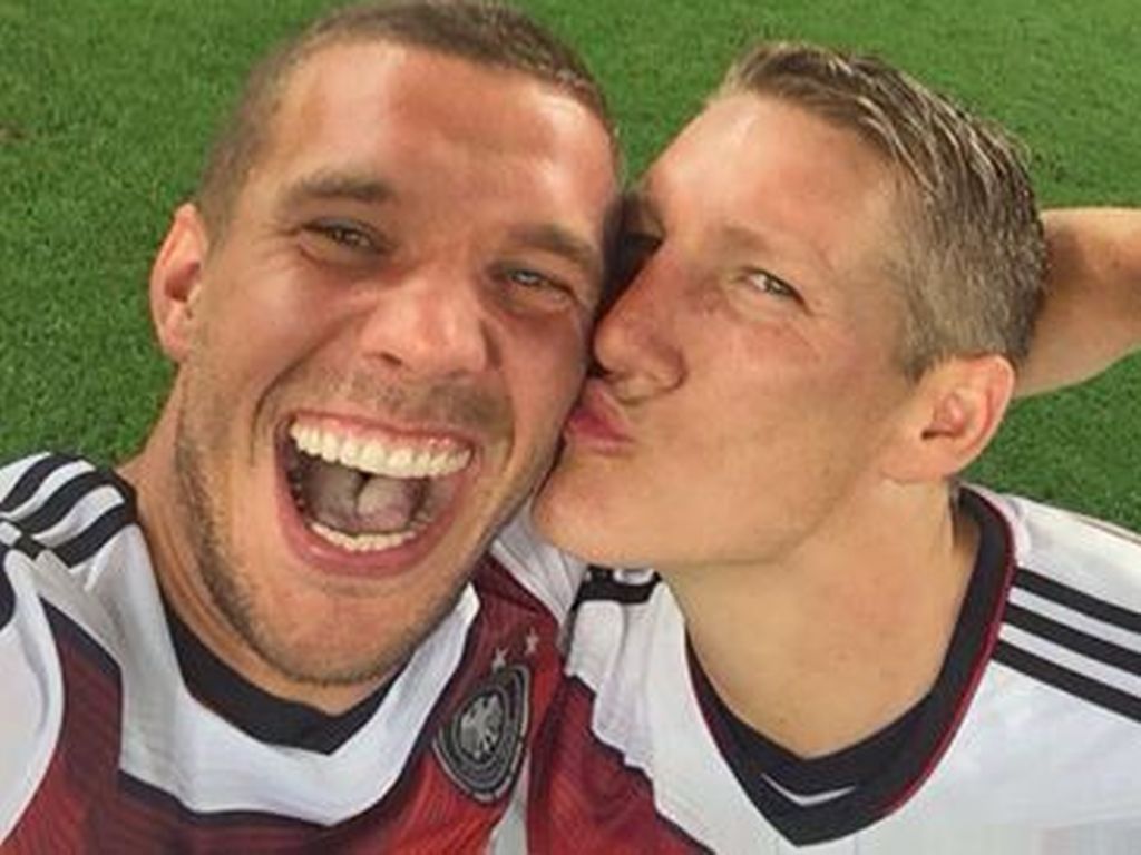 5 Dinge, die mich gerade glücklich machen 4 poldi und schweini auf dem platz r2