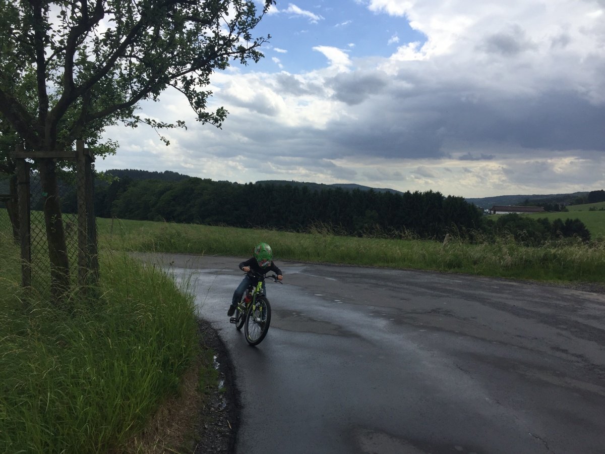 Schulweg meistern: Wie kommen eure Kinder sicher zur Schule? Kooperation mit VHV 2 vhvfoto2