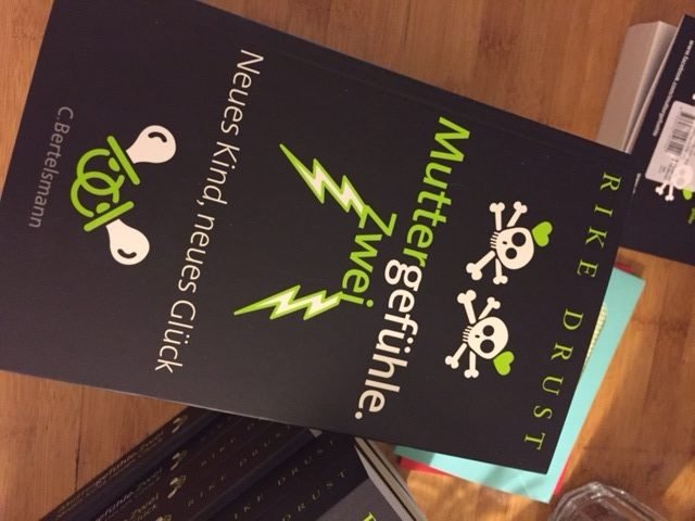 muttergefuehle.zwei rotated