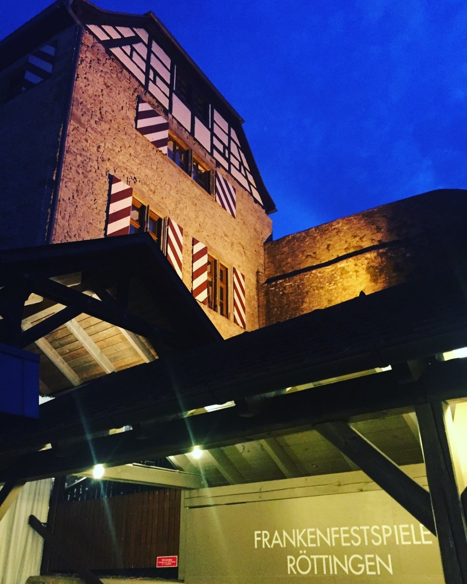 Unser Sommerferienauftakt in Rothenburg ob der Tauber – mit Volvo-XC60 im Test! 2 roettingen1