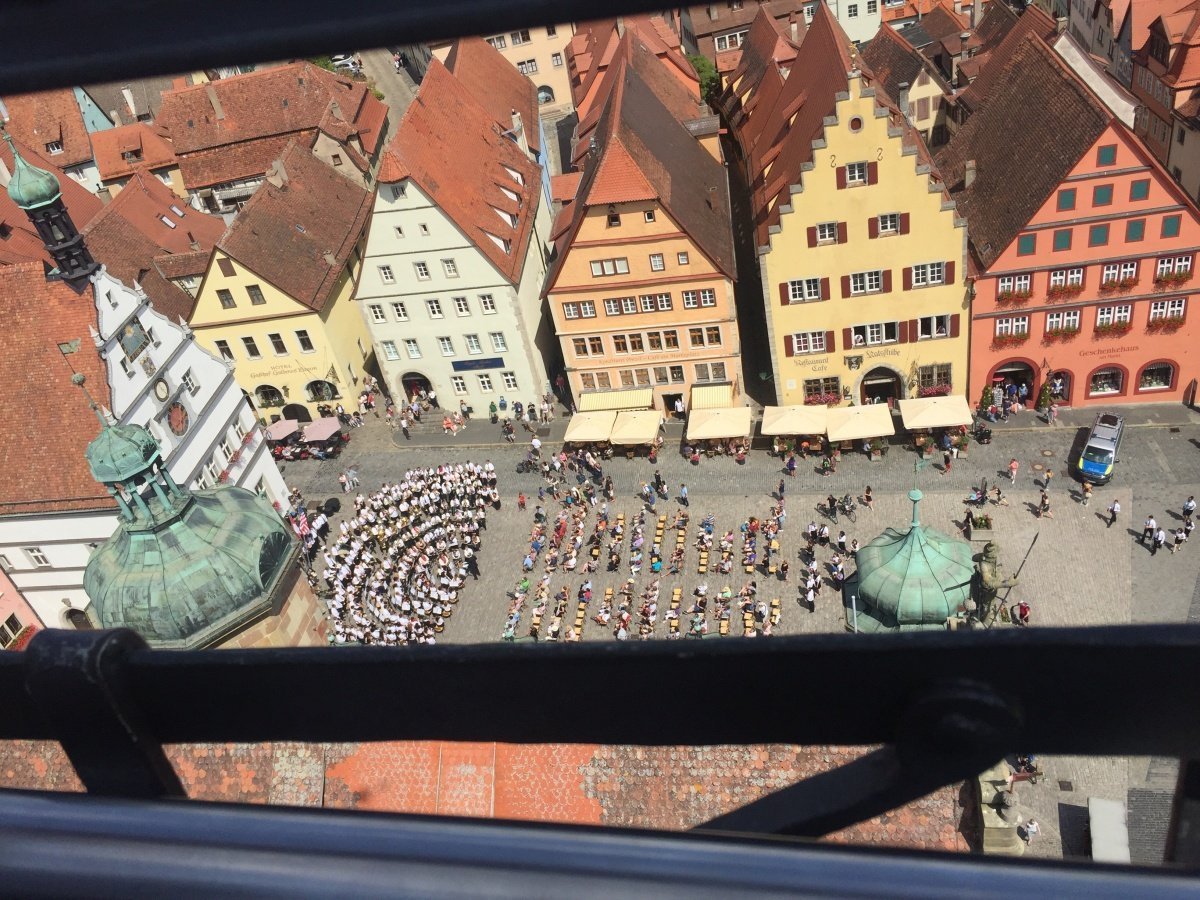 Unser Sommerferienauftakt in Rothenburg ob der Tauber – mit Volvo-XC60 im Test! 4 roettingen4