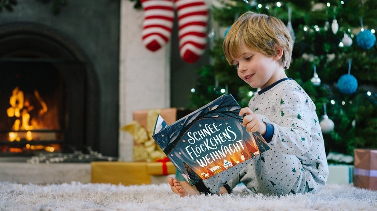 wonderbly christmas snowflake promo image5