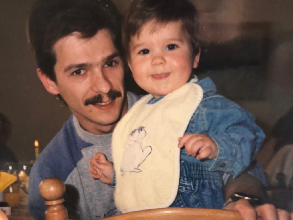 Mein Vater ist obdachlos: Wie ich ihn durch eine Twitter-Suche wiederfand 2 Norman mit Vater Arm