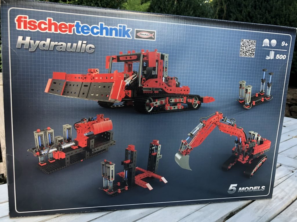 Überraschung zum Zwillings-Geburtstag: Gewinnt diesen Hydraulic Bagger von fischertechnik! 2 fischertechnikBagger1.jpg