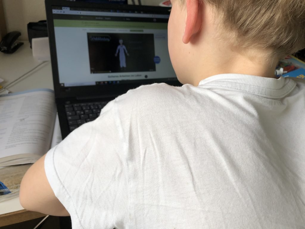 Sofatutor: Erfahrungen mit dem Lernen auf dem Sofa – ganz ohne Mama und Papa! 6 sofatutor13