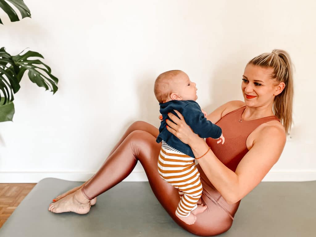 Fit und stark: Deshalb ist Sport für Mütter so wichtig 2 Fitness1