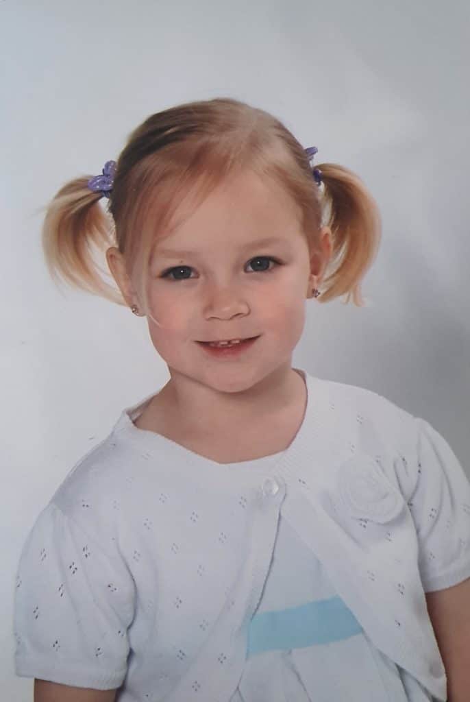 Meningitis bewegt: "Mein Baby hatte eine Meningokokken-Erkrankung" 2 Miriam Eckert und Tochter 2