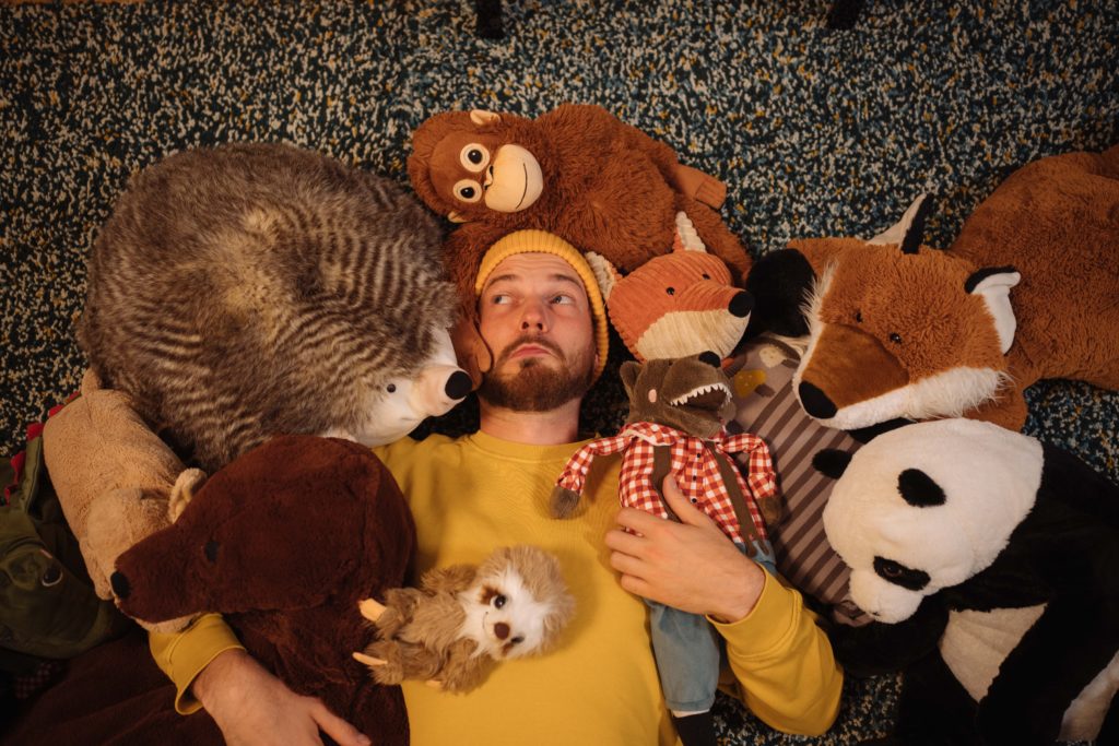 Tobi Hebbelmann: Erst Chor für Menschen mit Demenz, jetzt Kindermusik 5 Hebbel FieteFuchs by Stephen Petrat