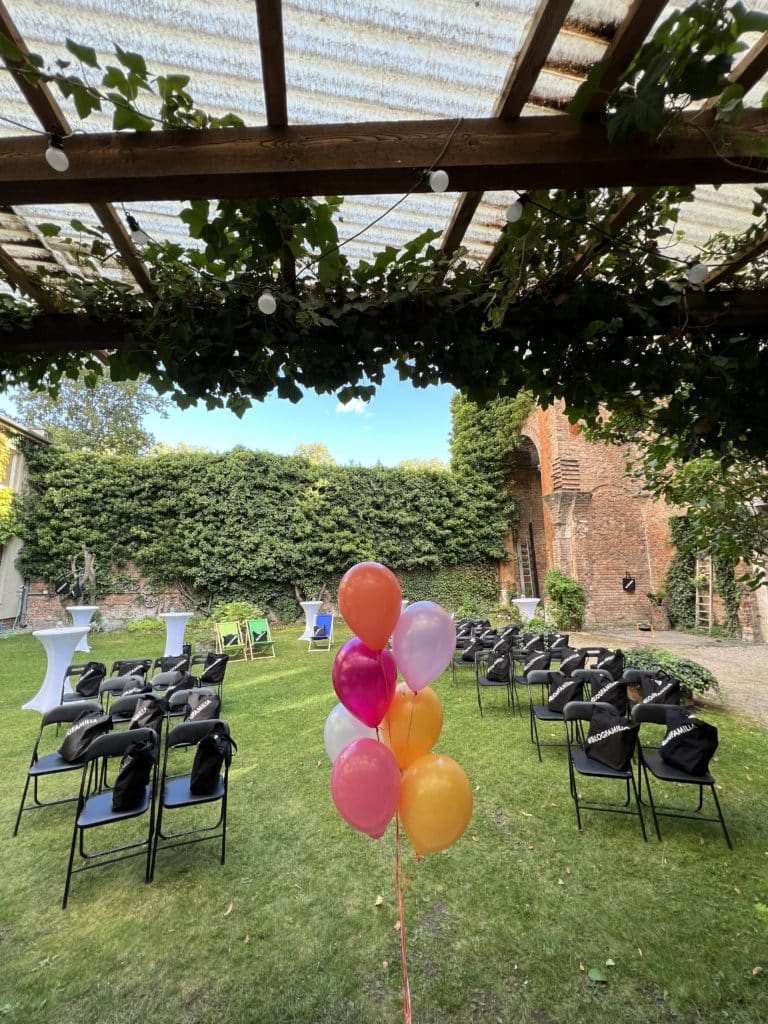 Blogfamilia #backtogether 2022: "Da muss die Liebe hin" 4 Elternblogger