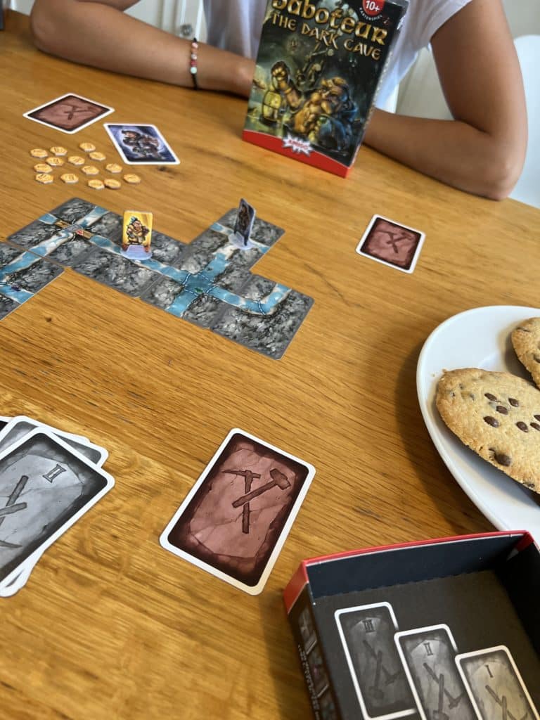 Familienspiele von AMIGO: Mit diesen Neuheiten durch den Herbst und Winter 5 IMG 6916