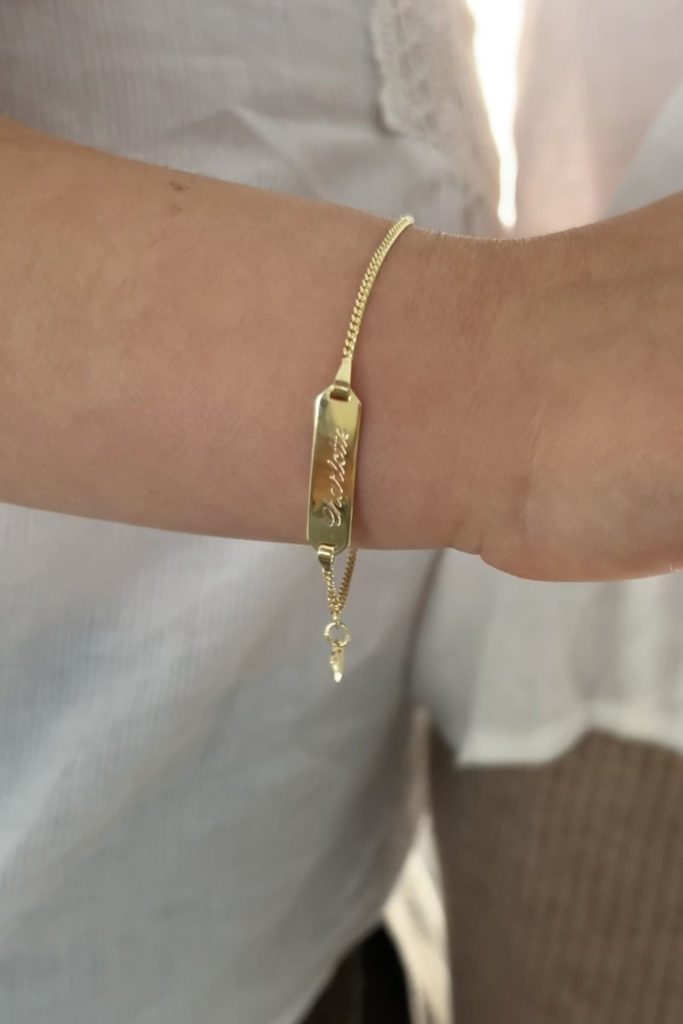 Echtgold-Schmuck mit Gravur: Wunderschöne Ideen für Weihnachten 4 Charlotte 7