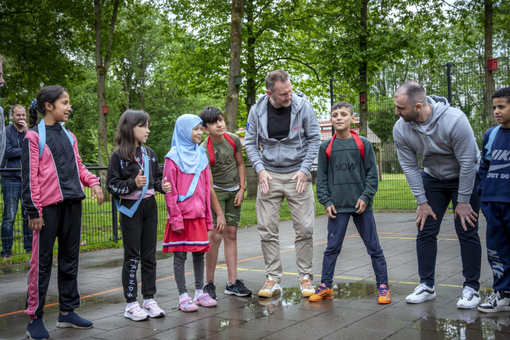 War Child: Für das Wohl von Kindern im Krieg und in Krisengebieten 5 RS23022 220530 WCH NL Assen TeamUp CS 1