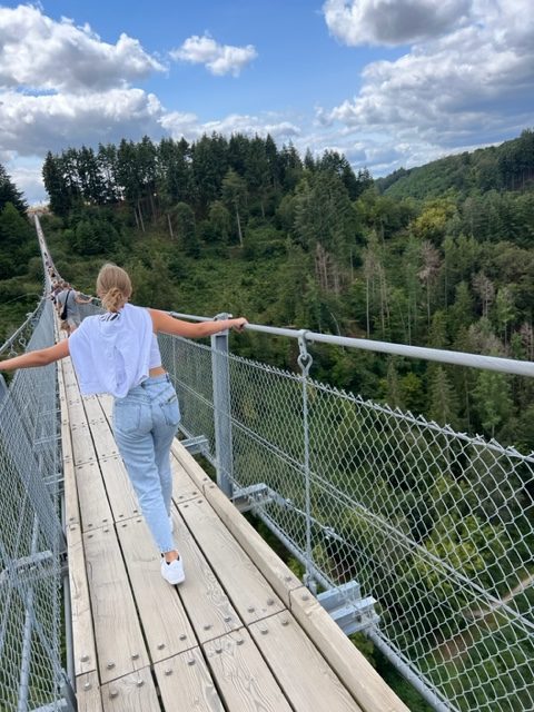 17 Jahr, blondes Haar: Happy birthday, meine große Tochter! 2 17. Geburtstag