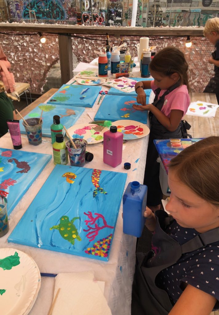 Kreativität im Familienalltag: Weg vom TV, Buntstifte für alle! 5 IMG 0053