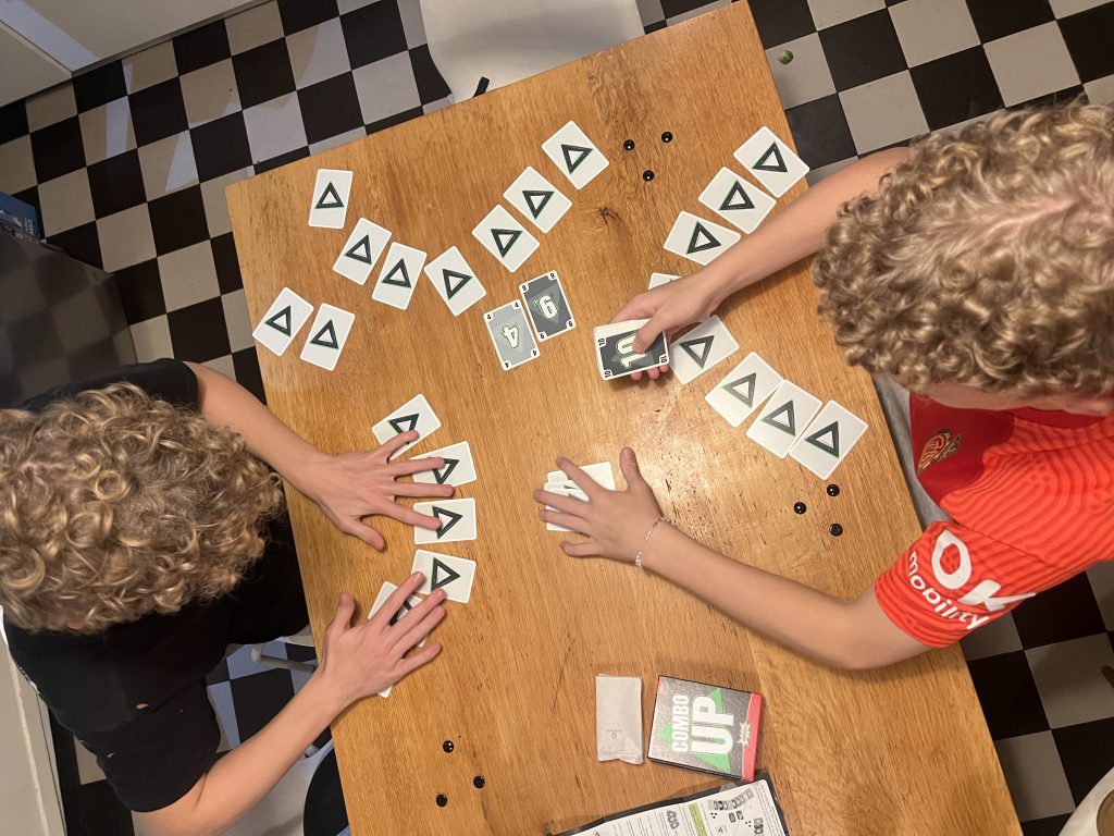 Let´s play: Diese Kartenspiele sorgen für viel Familienspaß 8 IMG 9793