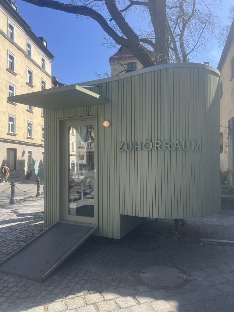 Gesprächsführung mit Teenagern: Teen-Time Jugendkolumne 2 Zuhörraum