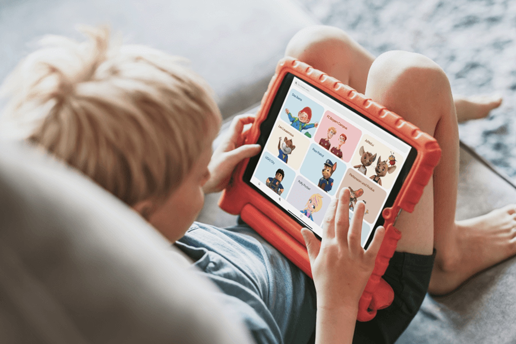 Gönn dir eine Eltern-Auszeit mit Lylli! Hier lesen und hören Kinder selbständig 2 Lylli