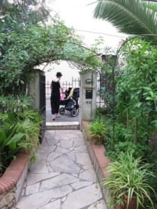 Wie weit geht eine Mama so jeden Tag für Ihre Kinder? 18 laufen