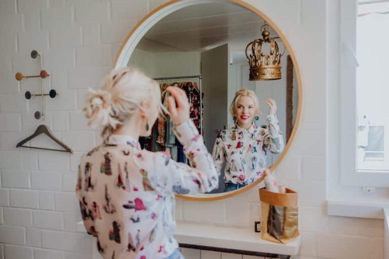 Stylistin Carola Nahnsen: "Shoppen" im eigenen Kleiderschrank, damit wir in Coronazeiten nicht verlottern 25 Beautycoach